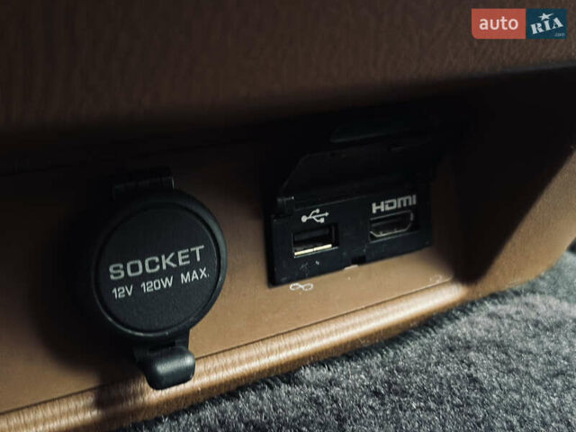 Синій Інфініті QX80, об'ємом двигуна 5.6 л та пробігом 99 тис. км за 43000 $, фото 17 на Automoto.ua