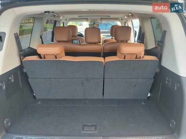 Синий Инфинити QX80, объемом двигателя 5.55 л и пробегом 12 тыс. км за 72000 $, фото 2 на Automoto.ua