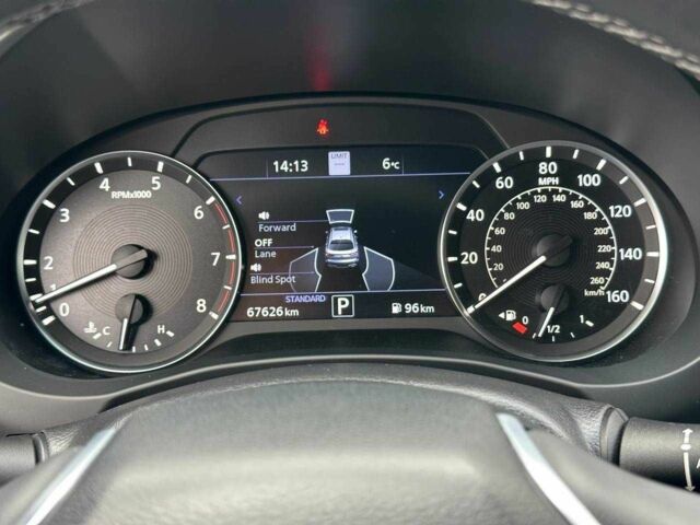 Чорний Інфініті Інша, об'ємом двигуна 2 л та пробігом 67 тис. км за 31900 $, фото 21 на Automoto.ua