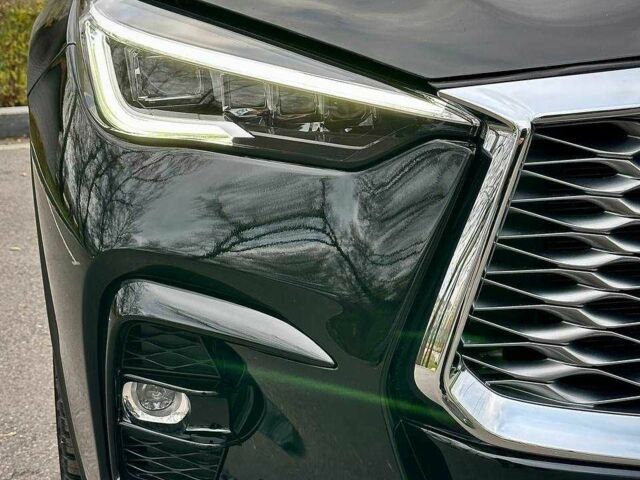 Чорний Інфініті Інша, об'ємом двигуна 2 л та пробігом 67 тис. км за 31900 $, фото 2 на Automoto.ua