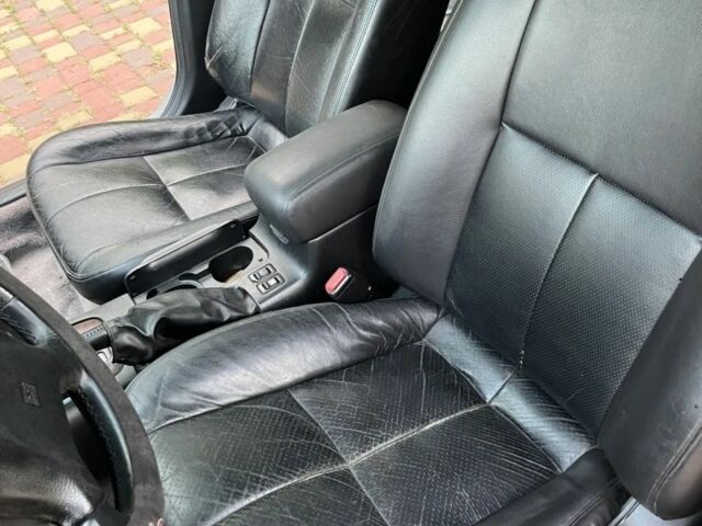 Серый Инфинити Другая, объемом двигателя 3 л и пробегом 302 тыс. км за 2300 $, фото 3 на Automoto.ua