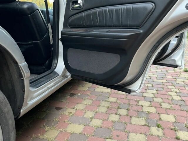 Серый Инфинити Другая, объемом двигателя 3 л и пробегом 302 тыс. км за 2300 $, фото 6 на Automoto.ua