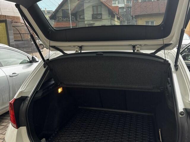 Серый Инфинити Другая, объемом двигателя 2 л и пробегом 90 тыс. км за 16900 $, фото 3 на Automoto.ua