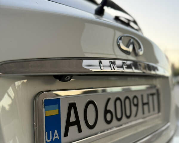 Белый Инфинити EX 25, объемом двигателя 2.5 л и пробегом 117 тыс. км за 13900 $, фото 30 на Automoto.ua
