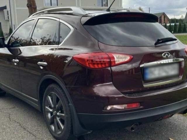 Красный Инфинити EX 25, объемом двигателя 0 л и пробегом 196 тыс. км за 13500 $, фото 3 на Automoto.ua