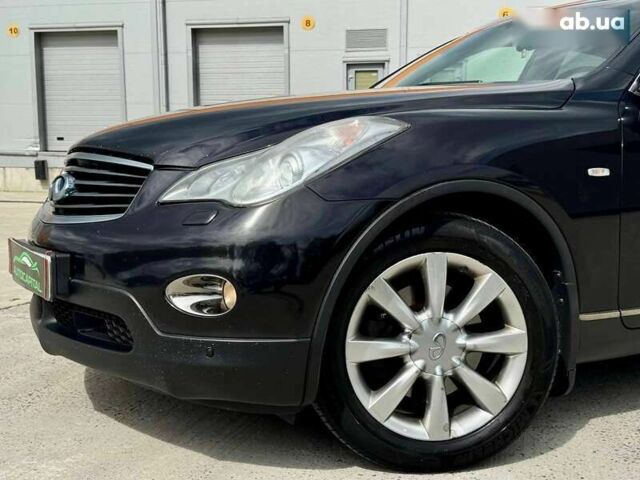 Инфинити EX 25, объемом двигателя 0 л и пробегом 192 тыс. км за 12490 $, фото 2 на Automoto.ua