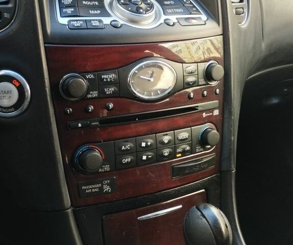 Черный Инфинити EX 35, объемом двигателя 3.5 л и пробегом 2 тыс. км за 15300 $, фото 5 на Automoto.ua