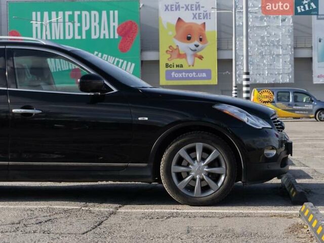 Черный Инфинити EX 35, объемом двигателя 3.5 л и пробегом 230 тыс. км за 10500 $, фото 3 на Automoto.ua