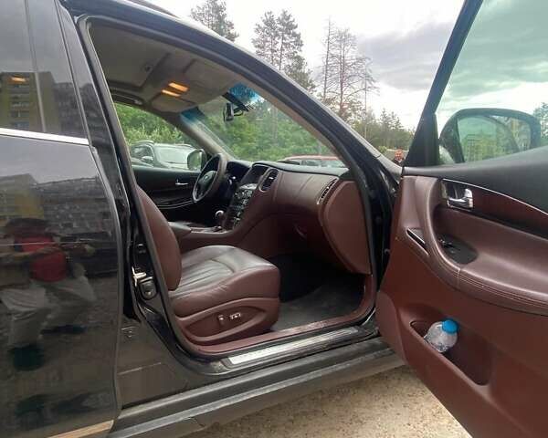 Чорний Інфініті EX 35, об'ємом двигуна 3.5 л та пробігом 200 тис. км за 10300 $, фото 9 на Automoto.ua