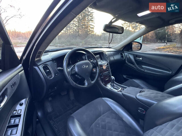 Черный Инфинити EX 35, объемом двигателя 3.5 л и пробегом 170 тыс. км за 9500 $, фото 8 на Automoto.ua