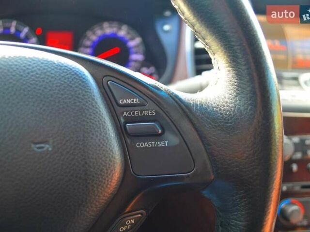 Черный Инфинити EX 35, объемом двигателя 3.5 л и пробегом 210 тыс. км за 10500 $, фото 22 на Automoto.ua