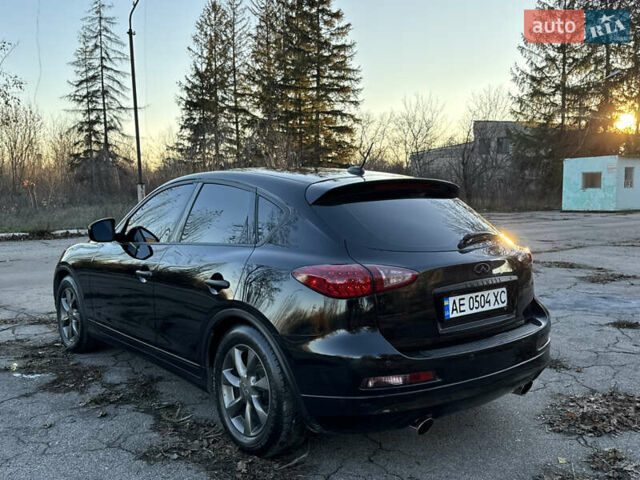 Черный Инфинити EX 35, объемом двигателя 3.5 л и пробегом 170 тыс. км за 9500 $, фото 5 на Automoto.ua