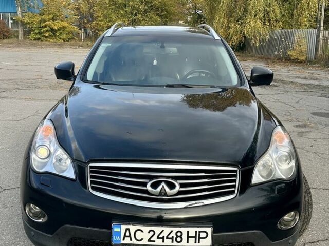 Черный Инфинити EX 35, объемом двигателя 3.5 л и пробегом 248 тыс. км за 10300 $, фото 6 на Automoto.ua