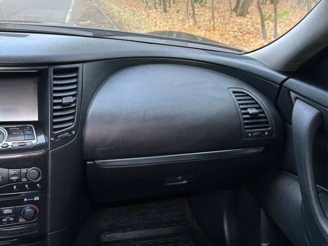 Черный Инфинити EX 35, объемом двигателя 3.5 л и пробегом 190 тыс. км за 14900 $, фото 8 на Automoto.ua