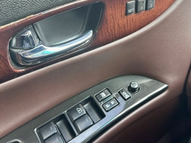 Черный Инфинити EX 35, объемом двигателя 3.5 л и пробегом 248 тыс. км за 10300 $, фото 16 на Automoto.ua