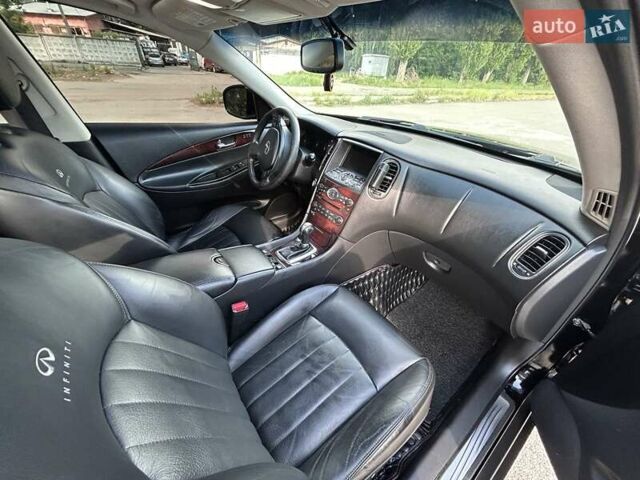 Черный Инфинити EX 35, объемом двигателя 3.5 л и пробегом 220 тыс. км за 13300 $, фото 19 на Automoto.ua