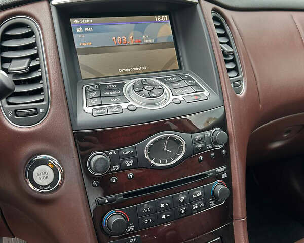 Коричневый Инфинити EX 35, объемом двигателя 3.5 л и пробегом 75 тыс. км за 11900 $, фото 8 на Automoto.ua