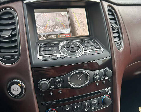 Коричневый Инфинити EX 35, объемом двигателя 3.5 л и пробегом 75 тыс. км за 11900 $, фото 9 на Automoto.ua