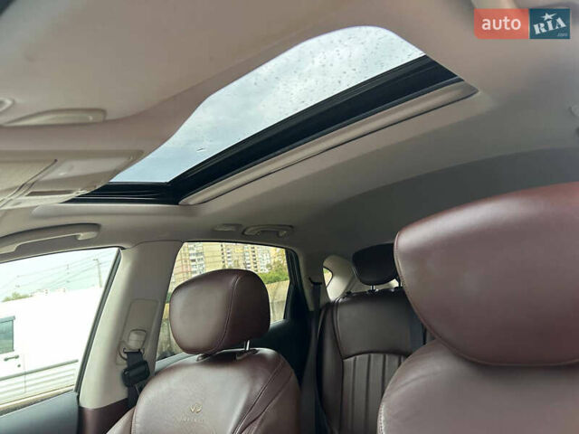 Коричневый Инфинити EX 35, объемом двигателя 3.5 л и пробегом 75 тыс. км за 11900 $, фото 7 на Automoto.ua