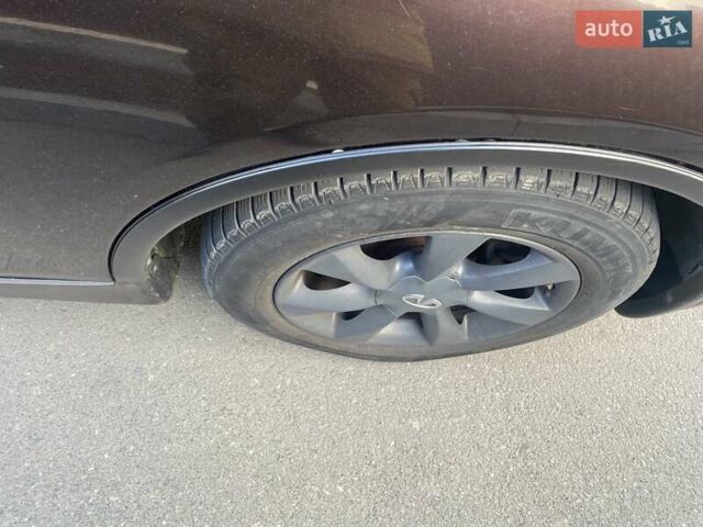 Коричневый Инфинити EX 35, объемом двигателя 3.5 л и пробегом 204 тыс. км за 9500 $, фото 3 на Automoto.ua