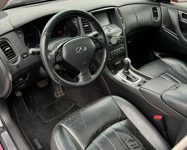 Красный Инфинити EX 35, объемом двигателя 3.5 л и пробегом 186 тыс. км за 10300 $, фото 15 на Automoto.ua