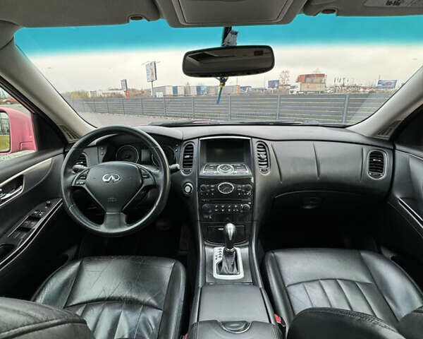 Красный Инфинити EX 35, объемом двигателя 3.5 л и пробегом 186 тыс. км за 10300 $, фото 27 на Automoto.ua