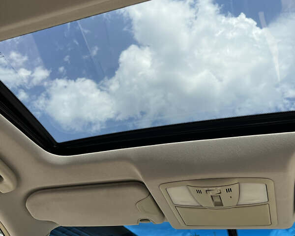 Красный Инфинити EX 35, объемом двигателя 3.5 л и пробегом 128 тыс. км за 11500 $, фото 22 на Automoto.ua