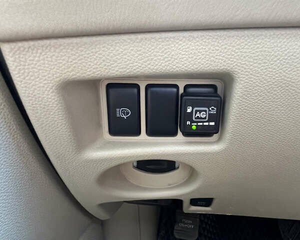 Красный Инфинити EX 35, объемом двигателя 3.5 л и пробегом 128 тыс. км за 11500 $, фото 30 на Automoto.ua