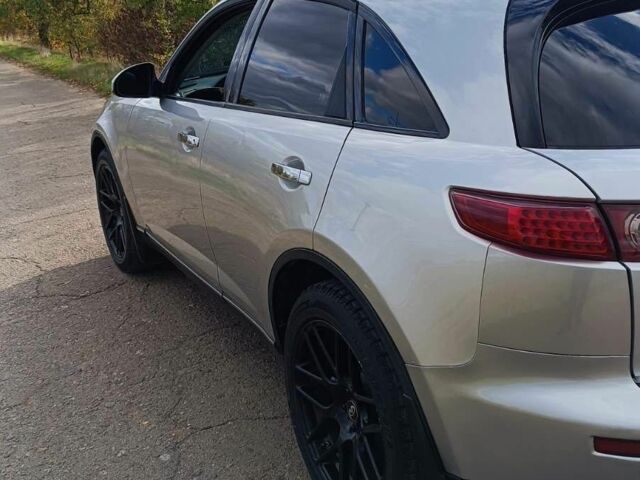 Сірий Інфініті EX 35, об'ємом двигуна 3.5 л та пробігом 292 тис. км за 6800 $, фото 8 на Automoto.ua