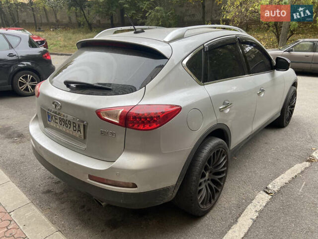 Серый Инфинити EX 35, объемом двигателя 3.5 л и пробегом 260 тыс. км за 9600 $, фото 3 на Automoto.ua