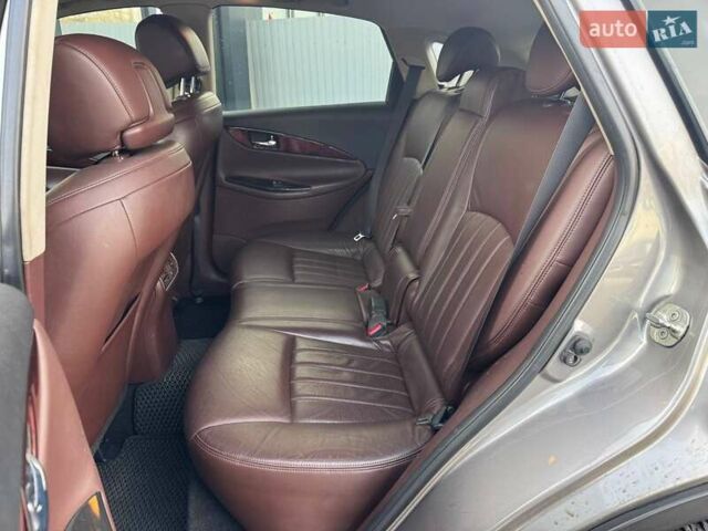 Сірий Інфініті EX 35, об'ємом двигуна 3.5 л та пробігом 344 тис. км за 9990 $, фото 9 на Automoto.ua