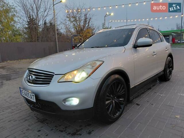 Серый Инфинити EX 35, объемом двигателя 3.5 л и пробегом 150 тыс. км за 9000 $, фото 1 на Automoto.ua