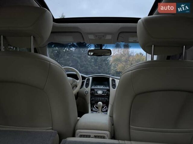 Сірий Інфініті EX 35, об'ємом двигуна 3.5 л та пробігом 210 тис. км за 9200 $, фото 20 на Automoto.ua