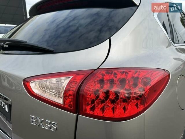 Серый Инфинити EX 35, объемом двигателя 3.5 л и пробегом 151 тыс. км за 13200 $, фото 11 на Automoto.ua