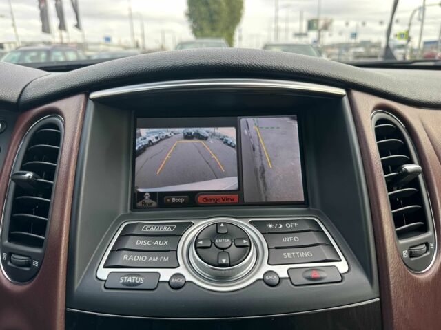 Серый Инфинити EX 35, объемом двигателя 3.5 л и пробегом 151 тыс. км за 13200 $, фото 13 на Automoto.ua