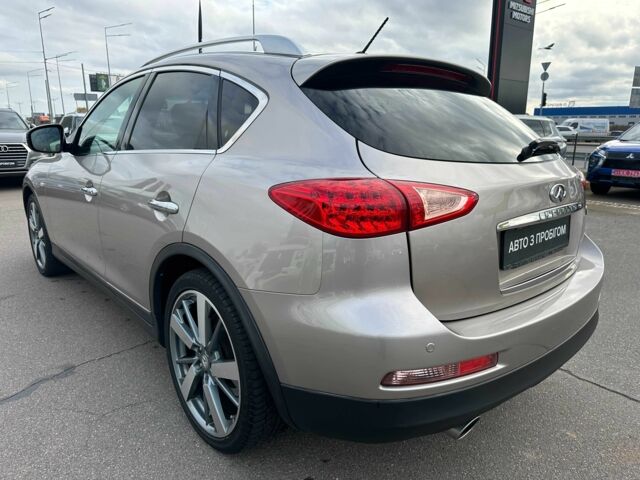 Серый Инфинити EX 35, объемом двигателя 3.5 л и пробегом 151 тыс. км за 13200 $, фото 4 на Automoto.ua