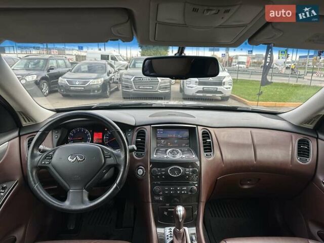 Серый Инфинити EX 35, объемом двигателя 3.5 л и пробегом 151 тыс. км за 13200 $, фото 19 на Automoto.ua