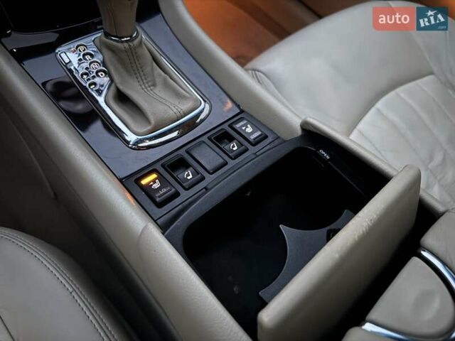 Сірий Інфініті EX 35, об'ємом двигуна 3.5 л та пробігом 210 тис. км за 9200 $, фото 30 на Automoto.ua