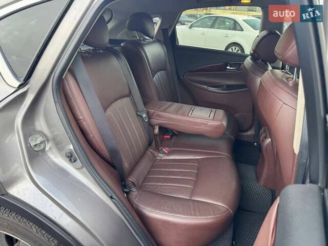 Сірий Інфініті EX 35, об'ємом двигуна 3.5 л та пробігом 344 тис. км за 9990 $, фото 10 на Automoto.ua