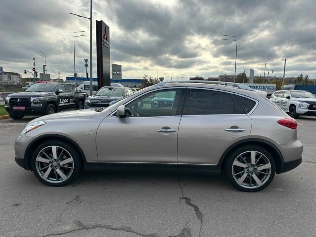 Серый Инфинити EX 35, объемом двигателя 3.5 л и пробегом 151 тыс. км за 13200 $, фото 3 на Automoto.ua