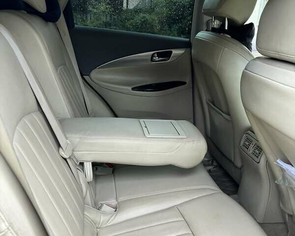 Синий Инфинити EX 35, объемом двигателя 3.5 л и пробегом 150 тыс. км за 9000 $, фото 12 на Automoto.ua