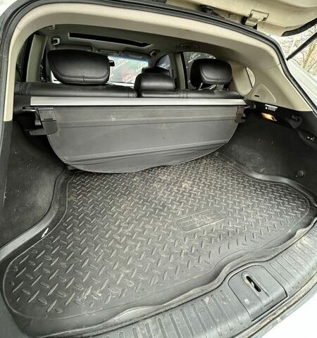 Белый Инфинити EX 37, объемом двигателя 3.7 л и пробегом 129 тыс. км за 12500 $, фото 13 на Automoto.ua