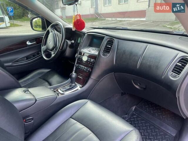 Сірий Інфініті EX 37, об'ємом двигуна 3.7 л та пробігом 180 тис. км за 13000 $, фото 10 на Automoto.ua