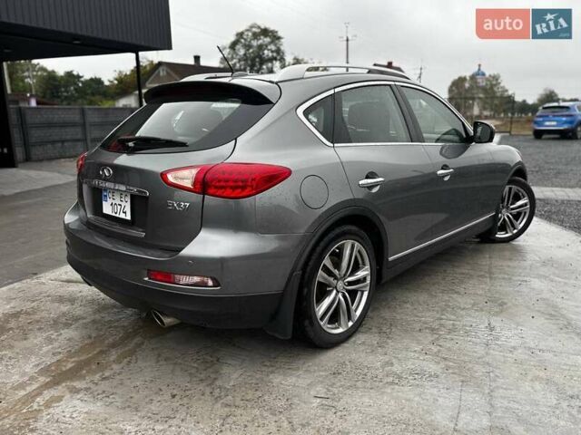 Сірий Інфініті EX 37, об'ємом двигуна 3.7 л та пробігом 162 тис. км за 11700 $, фото 8 на Automoto.ua