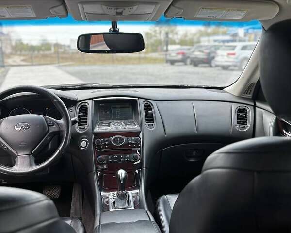 Сірий Інфініті EX 37, об'ємом двигуна 3.7 л та пробігом 162 тис. км за 11700 $, фото 5 на Automoto.ua
