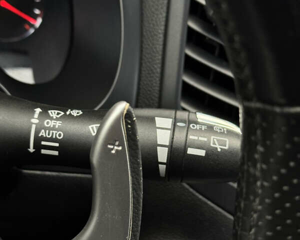 Белый Инфинити FX 30, объемом двигателя 3 л и пробегом 175 тыс. км за 15200 $, фото 47 на Automoto.ua