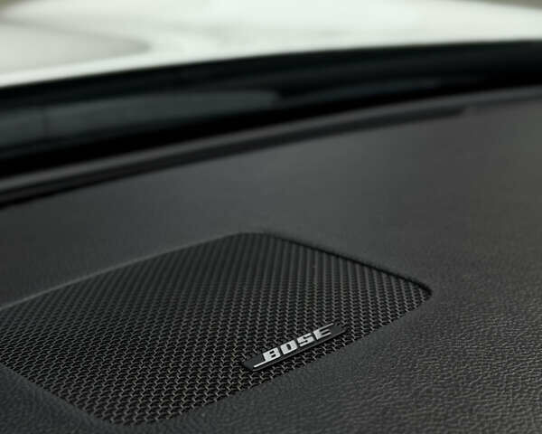 Белый Инфинити FX 30, объемом двигателя 3 л и пробегом 175 тыс. км за 15200 $, фото 61 на Automoto.ua