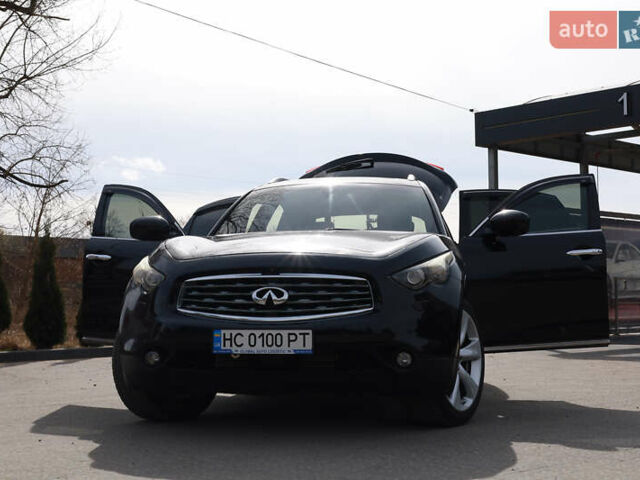 Чорний Інфініті FX 30, об'ємом двигуна 3 л та пробігом 226 тис. км за 15500 $, фото 7 на Automoto.ua