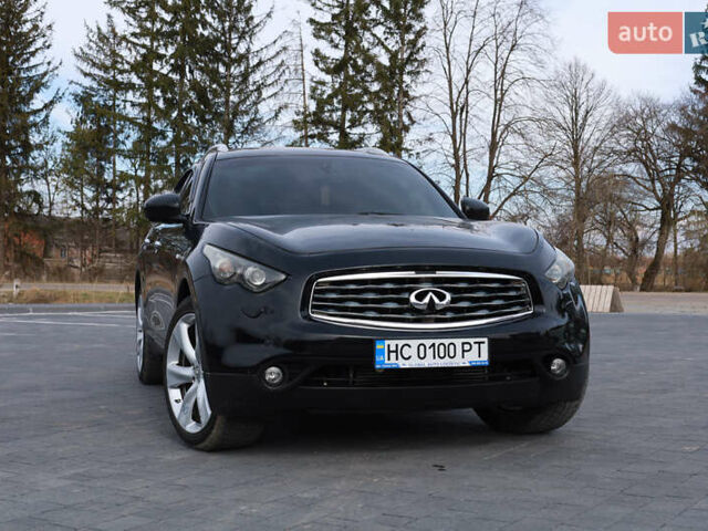 Чорний Інфініті FX 30, об'ємом двигуна 3 л та пробігом 226 тис. км за 15500 $, фото 1 на Automoto.ua