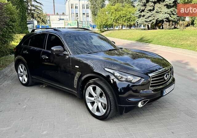 Чорний Інфініті FX 30, об'ємом двигуна 3 л та пробігом 308 тис. км за 15999 $, фото 2 на Automoto.ua